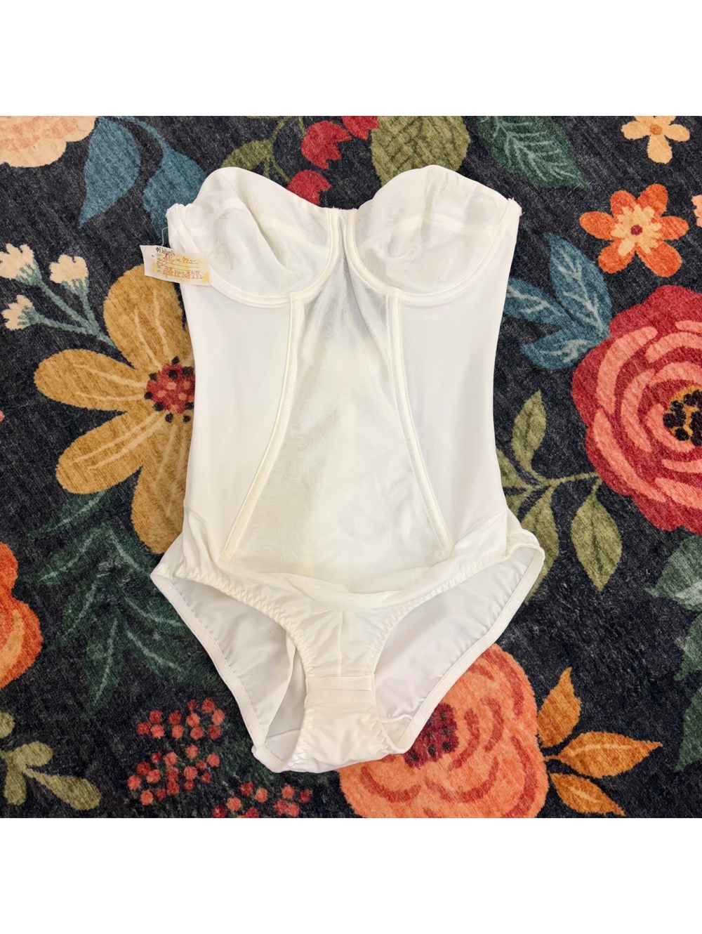 Cabernet white body suit size 36B vintage New Old stock